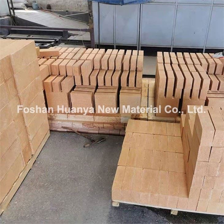 Clay Brick For Heat-engineering Equipment